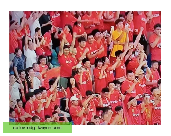 亚运会足球赛冠军争夺战即将开始，备受关注的球队状态回暖